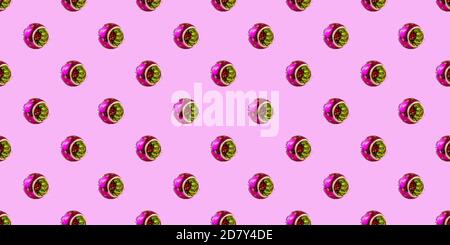 Magnifique motif sans couture sur le thème du nouvel an avec boules de Noël, roses Banque D'Images