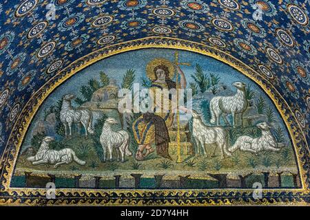 La bonne lunette de berger, mausolée de Galla Placidia. Ravenne, Émilie-Romagne, Italie, Europe. Banque D'Images