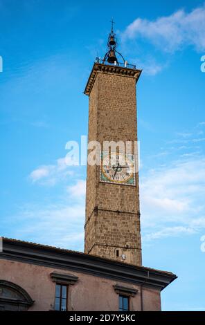 Piazza del Plebiscito, Torre Monaldeschi. Viterbo, Latium Banque D'Images