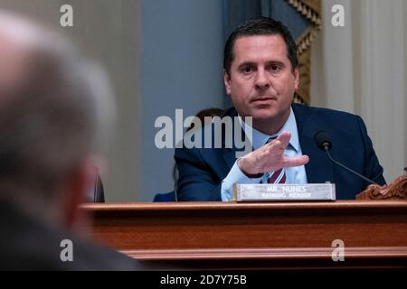 Le représentant Devin Nunes, R.C.A., pose une question à un témoin lors d'une audience du Comité du renseignement de la Chambre (SELECT) sur les implications du rapport Mueller sur Capitol Hill, à Washington, D.C., le 12 juin 2019. Crédit : Alex Edelman/l'accès photo Banque D'Images