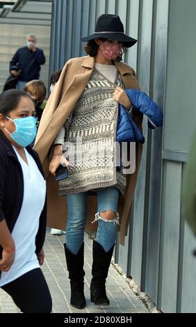 Pozuelo, Espagne. 26 octobre 2020. La présentatrice Sara Carbonero et ses fils Lucas et Martin Casillas à Madrid le lundi 26 octobre 2020. Credit: CORMON PRESSE/Alamy Live News Banque D'Images