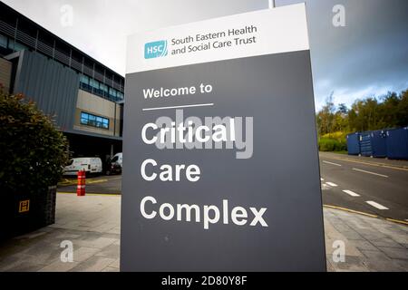 Complexe de soins intensifs de l'hôpital Ulster de Dundonald. Banque D'Images