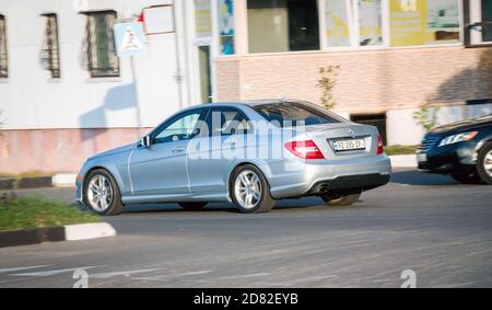 Batumi. Géorgie - 14 octobre 2020 : Mercedes dans les rues de Batumi Banque D'Images