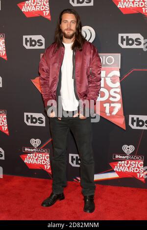 LOS ANGELES - 5 MARS : Ben Robson au 2017 iHeart Music Awards au Forum le 5 mars 2017 à Los Angeles, CA Banque D'Images