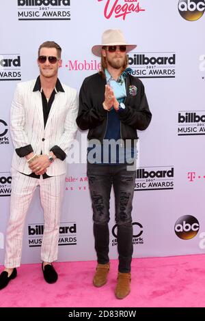 LAS VEGAS - 21 MAI : Florida Georgia Line, Tyler Hubbard, Brian Kelley au Billboard Music Awards 2017 - arrivées à la T-Mobile Arena le 21 mai 2017 à Las Vegas, Nevada Banque D'Images