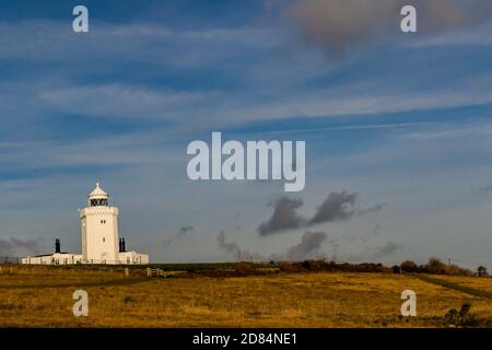 Douvres, Royaume-Uni, 18 janvier 2019:- UNE vue sur le phare de South Foreland près du port de Douvres sur la Manche Banque D'Images