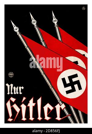 Vintage des années 1930 'seul Hitler' nur HITLER propagande affiche Lithographie NSDAP élection présidentielle nazie c.1932 Allemagne. Le Parti national socialiste des travailleurs allemands (NSDAP) a été fondé dans les années 1920. L’idéologie reposait sur le nationalisme allemand et l’antisémitisme. En 1921, Adolf Hitler devint le chef du NSDAP, une position qui le propulserait plus tard à devenir le dictateur de l'Allemagne nazie du troisième Reich allemand. L'image populiste du NSDAP reste dans l'esprit des électeurs allemands. Banque D'Images