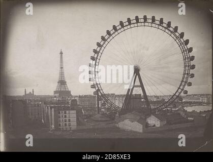 Photo d'époque, Paris avec la roue de Paris et la Tour Eiffel Banque D'Images