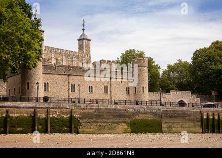 Royaume-Uni, Londres, Tour de Londres, entrée de la rive à la porte du traître depuis la Tamise Banque D'Images