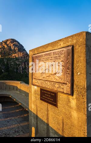 Plaque d'interprétation sur le pont de donner Summit, Truckee, Californie, États-Unis Banque D'Images