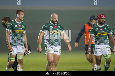 Trévise, Italie. 23 octobre 2020. Treviso, Italie, Stadio Monigo di Treviso, 23 Oct 2020, Federico Ruzza, Filippo Alongi e Hame Faiva (Trévise) pendant Benetton Trévise vs Scarlets Rugby - Rugby Guinness Pro 14 Match - Credit: LM/Alfio Guarse Credit: Alfio Guarise/LPS/ZUMA Wire/Alamy Live News Banque D'Images