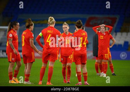 Andrew Dowling Photographie, football, UEFA Euro 22, pays de Galles v Norvège, Cardiff City Stadium, 27/10/20 les joueurs gallois sont dégonflés au sifflet final Banque D'Images