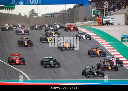 Début de la course, départ, 44 HAMILTON Lewis (gbr), Mercedes AMG F1 GP W11 Hybrid EQ Power+, 77 BOTTAS Valtteri (fin), AMG Mercedes F1 GP W11 Hybrid C. Banque D'Images