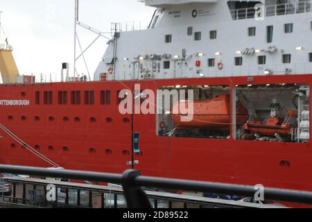 RRS David Attenborough revient à Cammell Lairds Banque D'Images