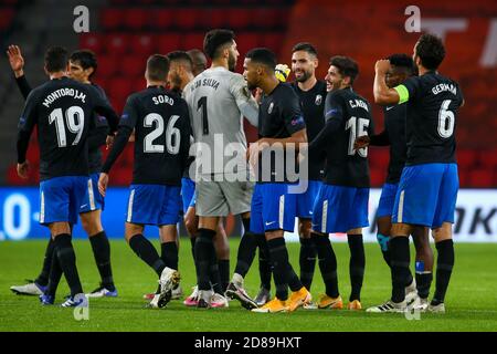 Les joueurs de Grenade célèbrent leur victoire lors de l'UEFA Europa League, Group Stage, match de football du Groupe E entre le PSV Eindhoven et Granada CF o C. Banque D'Images