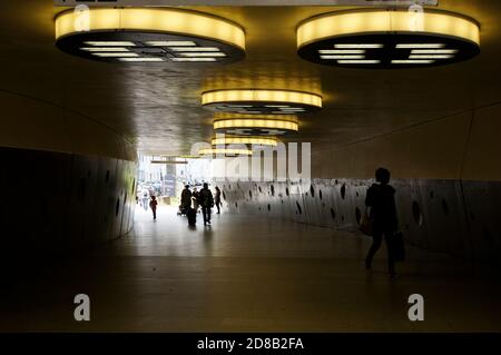 Fußgängertunnel am U-Bahnhof Wiener Platz, Köln, Nordrhein-Westfalen, Allemagne Banque D'Images