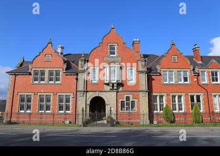 Ancien tribunal de juridiction, County Buildings, High Street, Llandrindod Wells, Radnorshire, Powys, pays de Galles, Grande-Bretagne, Royaume-Uni, Royaume-Uni, Europe Banque D'Images