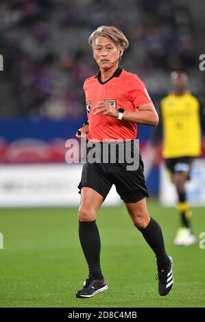 Tokyo, Japon. 28 octobre 2020. Arbitre Nobutsugu Murakami lors de la J.LEAGUE Division 1 1-3 entre le FC Tokyo 2020 Kashiwa Reysol au stade Ajinomoto à Tokyo, Japon, le 28 octobre 2020. Credit: AFLO/Alay Live News Banque D'Images