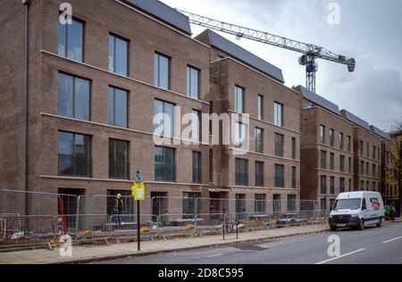 Quartier de Camden le développement du logement du conseil sur Agar Grove à Camden Town, au nord de Londres pour répondre aux demandes de logement dans le quartier. Banque D'Images