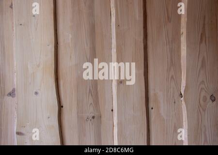 Texture de planches en bois, arrière-plan avec ombres rugueuses. Banque D'Images