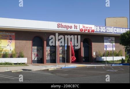 Tarzana, Californie, États-Unis 28 octobre 2020 UNE vue générale de l'atmosphère de Drag Me to Hell tournage lieu, dans le film était Wilshire Pacific Bank où le personnage d'Alison Lohman Christine a travaillé, maintenant un centre de fitness au 18421 Ventura Blvd le 28 octobre 2020 à Tarzana, Californie, États-Unis. Photo par Barry King/Alay stock photo Banque D'Images