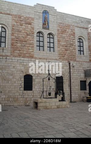 ירושלים, Jérusalem, القدس, Jerozolima, Israël, Izrael, ישראל; Custodia Terrae Sanctae garde de la Terre Sainte; Monastère du Saint Sauveur - cour Banque D'Images