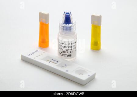 Étude de recherche sur le coronavirus Covid 19 dans le dépistage des anticorps à domicile. Kit de test d'anticorps.pandémie, épidémie, Banque D'Images