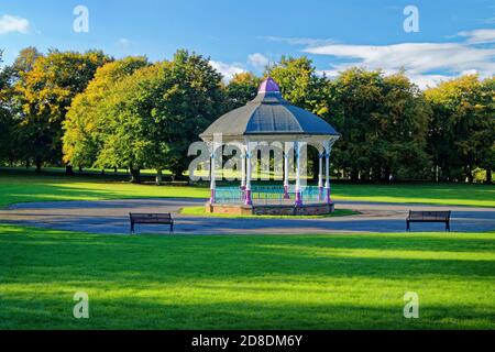 Royaume-Uni, Yorkshire du Sud, Barnsley, kiosque à musique Locke Park