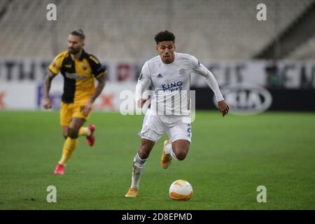 ATHÈNES, GRÈCE - OCTOBRE 29 : James Justin de Leicester City pendant le match de niveau G de l'UEFA Europa League Group entre AEK Athènes et Leicester City au stade olympique d'Athènes, le 29 octobre 2020 à Athènes, Grèce. (Photo par MB Media) Banque D'Images