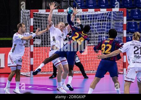 Dika Mem du FC Barcelona lors du match de handball de la VELUX EHF Champions League entre le FC Barcelona et Aalborg Handbold le 29 octobre 2020 au Palau C. Banque D'Images