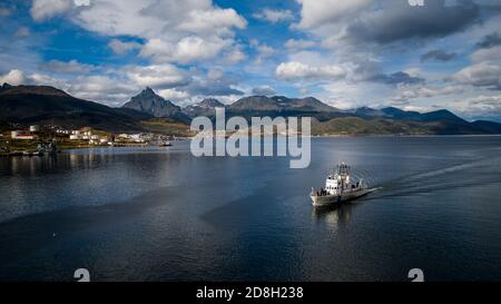 --FILE--la vue sur la rue de la ville la plus méridionale du monde, connue sous le nom de "la fin du monde", Ushuaia, Argentine, 16 février 2016. Banque D'Images