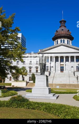 Strom Thurmond Statue & State Capitol Building, Columbia, Caroline du Sud, USA Banque D'Images