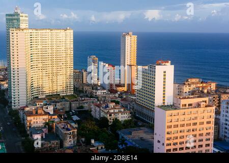 Vue aérienne du quartier El Vedado à Sunrise. La Habana - la Havane, Cuba, Amérique latine et Caraïbes Banque D'Images