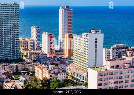 Vue aérienne du quartier El Vedado au coucher du soleil. La Habana - la Havane, Cuba, Amérique latine et Caraïbes Banque D'Images