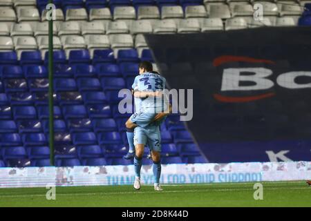 CÉLÉBRATION Gustavo Hamer (38) de Coventry City célèbre son but Banque D'Images