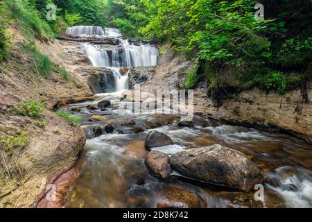 Chutes de sable, Pictured Rocks National Lakeshore, près de Munising, MI, États-Unis, par Dominique Braud/Dembinsky photo Assoc Banque D'Images