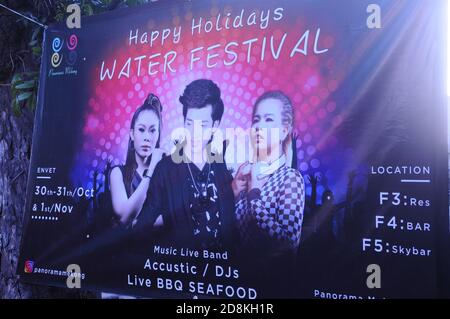 Festival de l'eau du Cambodge. Les courses annuelles de longboat ont été annulées cette année en raison de la pandémie COVID - 19.Phnom Penh, Cambodge.30th octobre 2020.© Kraig Lieb Banque D'Images