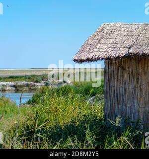 Poste d'observation dans le Parc naturel national de Tuzly Lagoons, Ukraine Banque D'Images