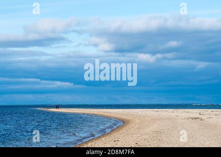 Sandy Cypel Rewski sur Zatoka Pucka (baie de Puck) à Rewa, Pologne. 8 octobre 2020 © Wojciech Strozyk / Alamy stock photo Banque D'Images