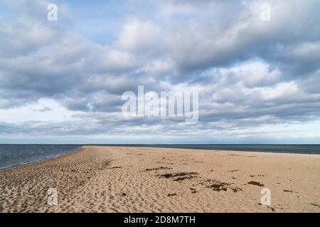 Sandy Cypel Rewski sur Zatoka Pucka (baie de Puck) à Rewa, Pologne. 8 octobre 2020 © Wojciech Strozyk / Alamy stock photo Banque D'Images