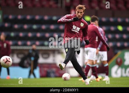 Chris Wood de Burnley s'échauffe avant le match de la Premier League à Turf Moor, Burnley. Banque D'Images