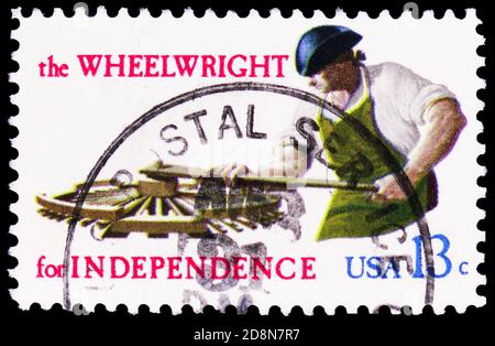 MOSCOU, RUSSIE - 8 OCTOBRE 2020: Timbre-poste imprimé aux États-Unis montre Wheelwright, Bicentenaire américain: Main qualifiée pour l'indépendance seri Banque D'Images