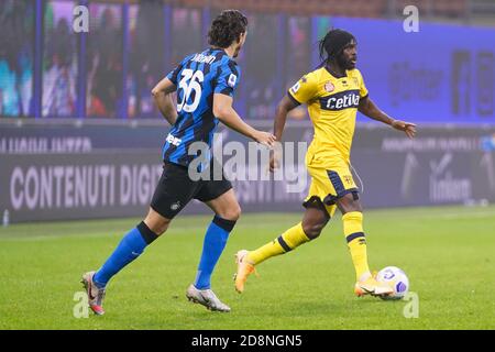 Milan, Italie. Milan 2020, Italie, Giuseppe Meazza San Siro Stadium, 31 octobre 2020, Gervinho (Parme Calcio) pendant FC Internazionale vs Parme Calcio 1913 - football italien série A Match - Credit: LM/Luca Rossini Credit: Luca Rossini/LPS/ZUMA Wire/Alay Live News Banque D'Images