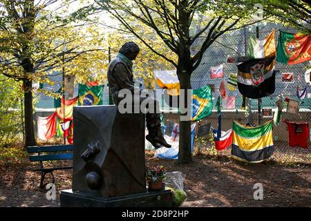 Imola, Italien. 31 octobre 2020. 31 octobre 2020, Autodromo Enzo e Dino Ferrari, Imola, Formule 1 Emirates Gran Premio dell'emilia Romagna 2020, dans le monument commémoratif des victimes de blessures mortelles Ayrton Senna | utilisation dans le monde crédit: dpa/Alay Live News Banque D'Images