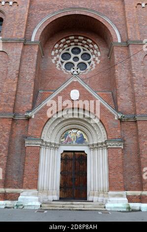 Basilique de notre mère de Miséricorde qui est franciscaine Église de Maribor Banque D'Images