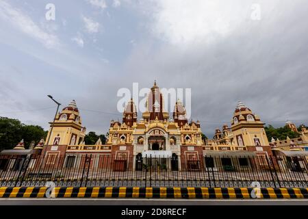 Vue sur le célèbre temple de Laxminarayan, également connu sous le nom de Birla Mandir à New Delhi, Banque D'Images