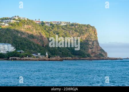 Knysna Heads dans la route des jardins, l'Afrique du Sud est parmi les principales attractions du pays Banque D'Images