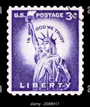 UNITED STATES - circa 1954 : timbres par United States, montre la Statue de la liberté, vers 1954. Banque D'Images