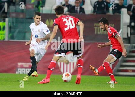 Vitolo du FC Séville et André Gomes , Ruben Amorim de Benfica pendant l'Europa League 2013 - 2014 ,Stade Juventus, Turin le 14 2014 MAI à Turin , Italie - photo Laurent Lairys / DPPI Banque D'Images