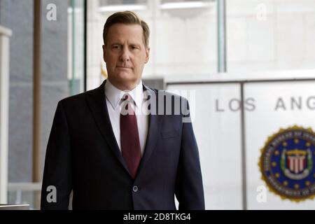 The Comey Rule est un drame politique de la télévision miniseries, basé sur le livre A Higher Loyalty: Vérité, mensonges, et leadership par l'ancien directeur du FBI James Comey. Les minisères ont pour personnage Jeff Daniels de Comey et Brendan Gleeson de Donald Trump. Les mini-séries en deux parties ont été diffusées du 27 au 28 septembre 2020, sur Showtime. Cette photographie est à usage éditorial exclusif et est le droit d'auteur de la compagnie de film et/ou le photographe assigné par la compagnie de film ou de production et ne peut être reproduite que par des publications en conjonction avec la promotion du film ci-dessus. Un crédit obligatoire pour le film c Banque D'Images